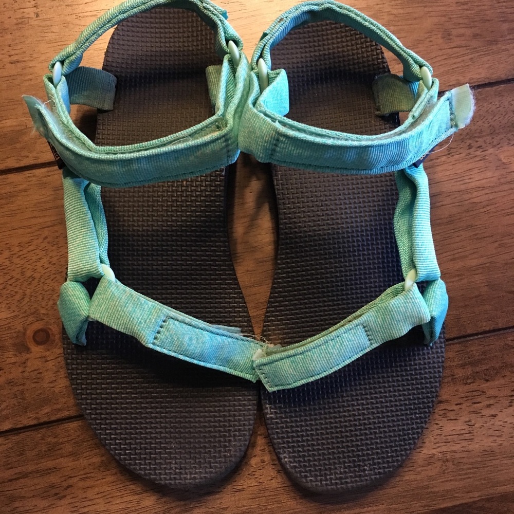 Teva Universal Sandal